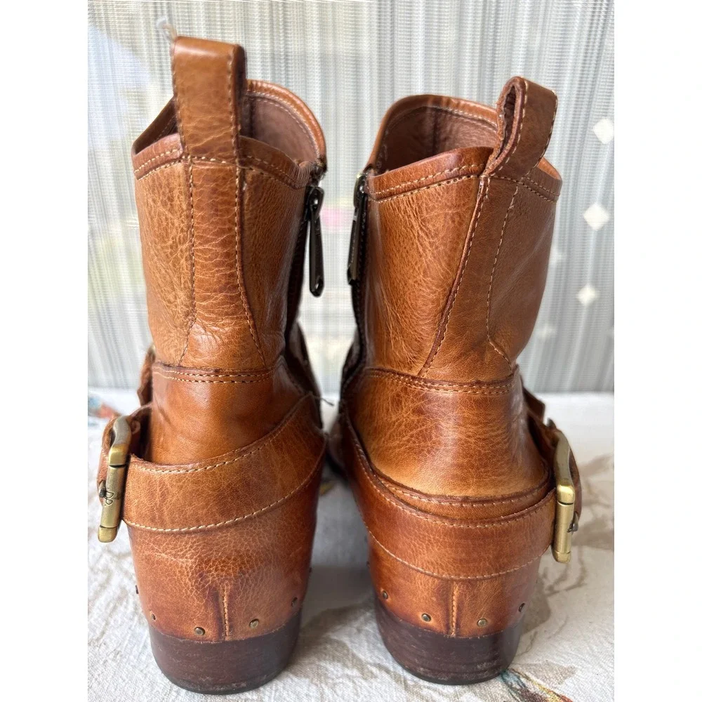 Donald J Pliner Wade Tan Leather Harness Ankle Boots Buckle Studded Brown 9M